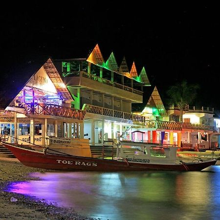 Lalaguna Beach Club And Dive Centre Puerto Galera Ngoại thất bức ảnh